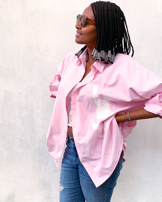 Oversized Shirt in Pink with Cheetah Print