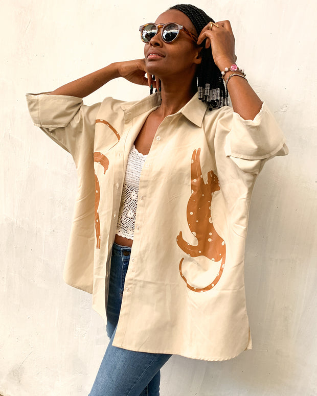 Oversized Shirt in Beige with Cheetah Print