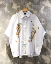 Oversized Shirt in White with Brown Zebra Print