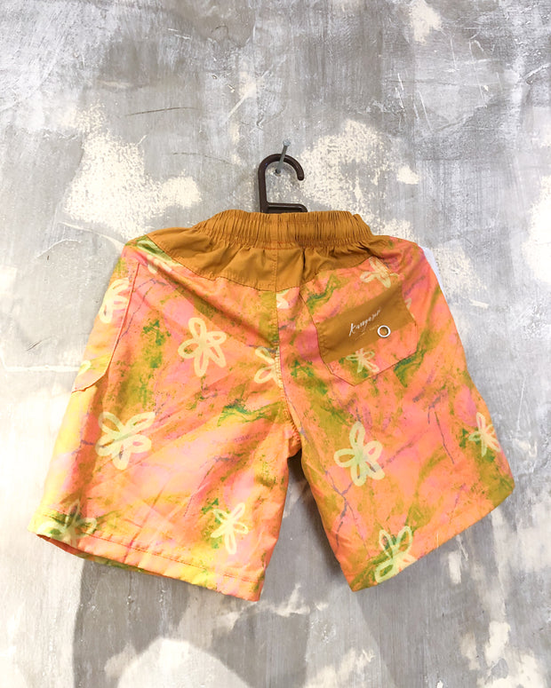 Unisex shorts with Marble Flowers Print